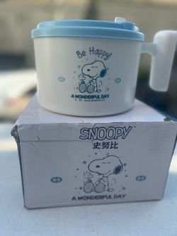 Snoopy soup dish