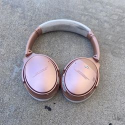 Bose Quietcomfort Headphones