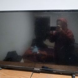 Element Smart TV 