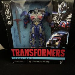Transformers Studio Series AOE Optimus Prime