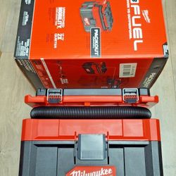 Milwaukee 0970-20 M18 FUEL™ PACKOUT™ 2.5 Gallon Wet/Dry Vacuum