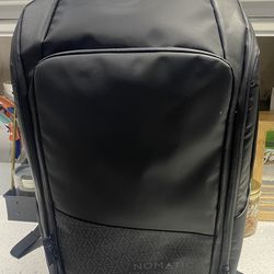 Nomatic Backpack