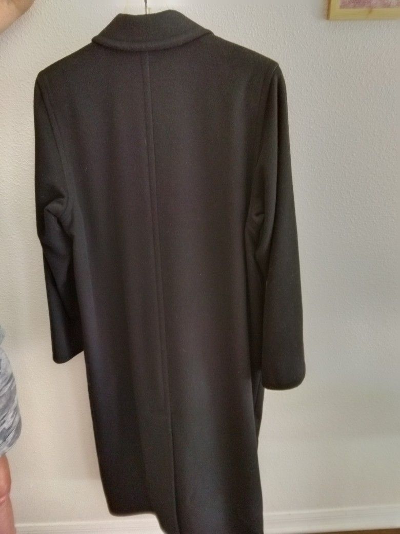 Fairbrooke Floor Length Saks 5th Ave Vintage Black Coat