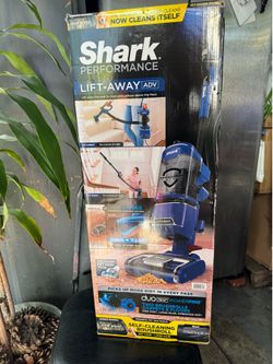 Shark DuoClean Lift-Away Vacuum (New in Box)