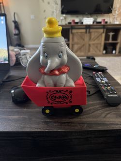 Dumbo Sipper