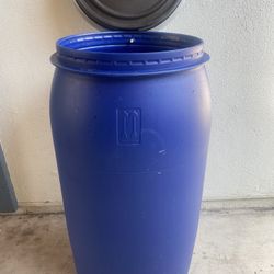Container 