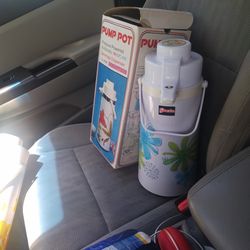 Vintage Never Used Pump Pot Pressure Powered Automatic Hot / Cold Beverage Dispenser