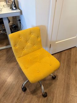 Yellow Tufted Fabric Office Chair