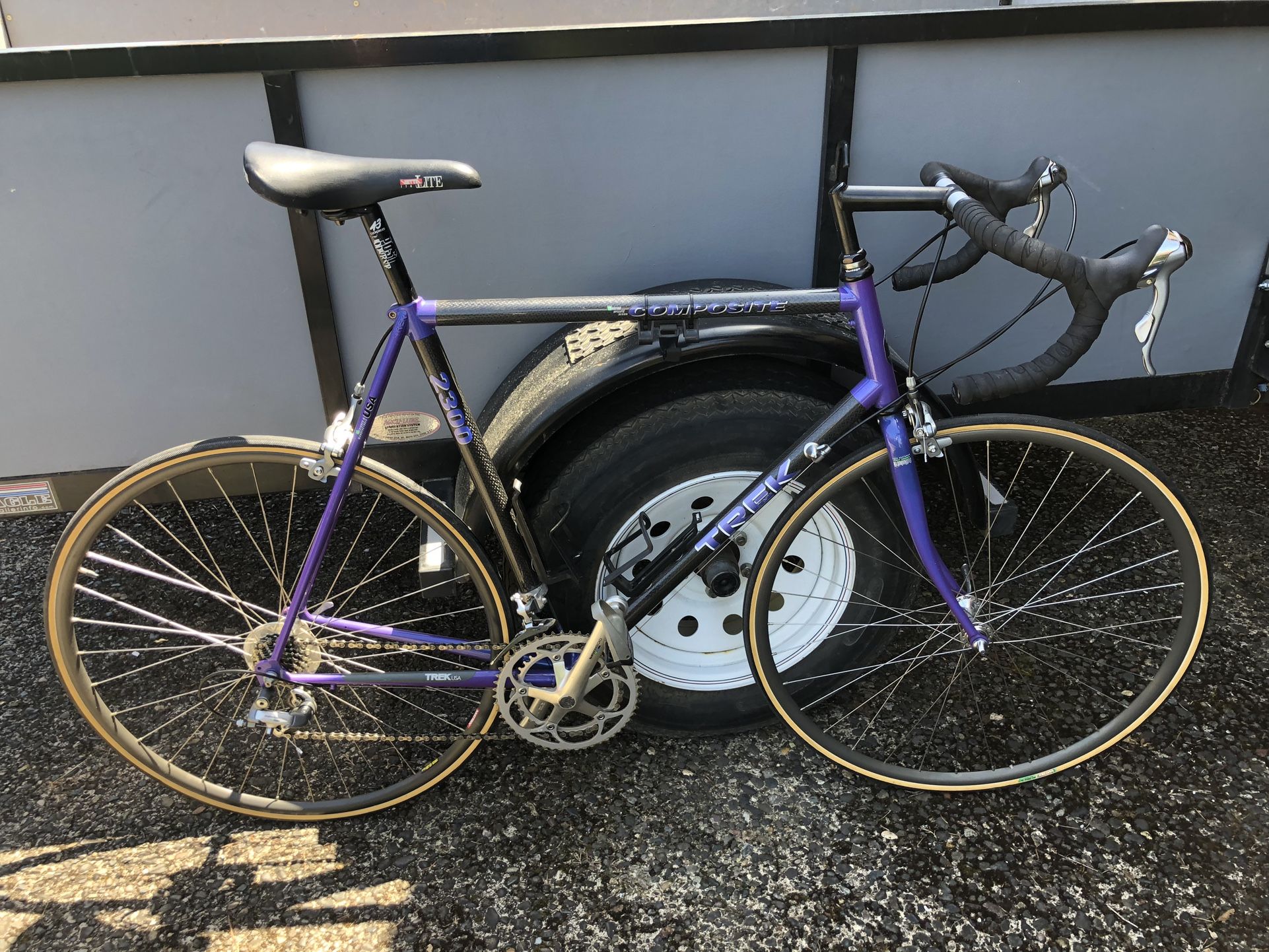 Trek 2300 Composite Carbon Fiber Road Bike - Size XL