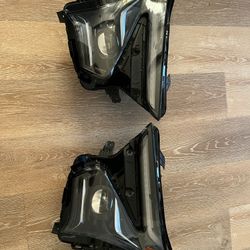 2022-2023 CHEVROLET BOLT EV FRONT LEFT AND RIGHT HEADLIGHT 4278eight(contact info removed)eight680 OEM