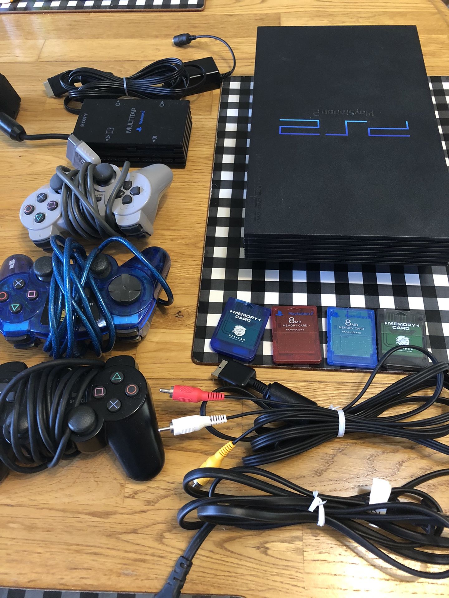 PlayStation 2, NES 2 -Gaming Systems & Games