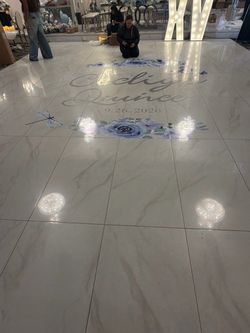 Floor wraps