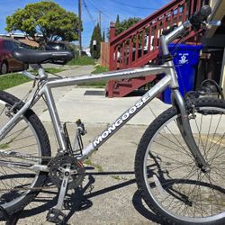 Mongoose Mountain Bike Medium Size 
Good Condition Ready to Ride 