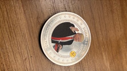 Silver Trump inaugural medal 2017