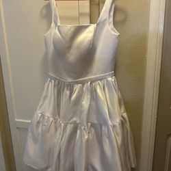 White Dress Size Small / Medium Women Corset Style
