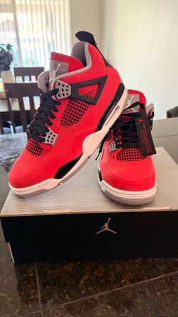 Jordan Retro 4
