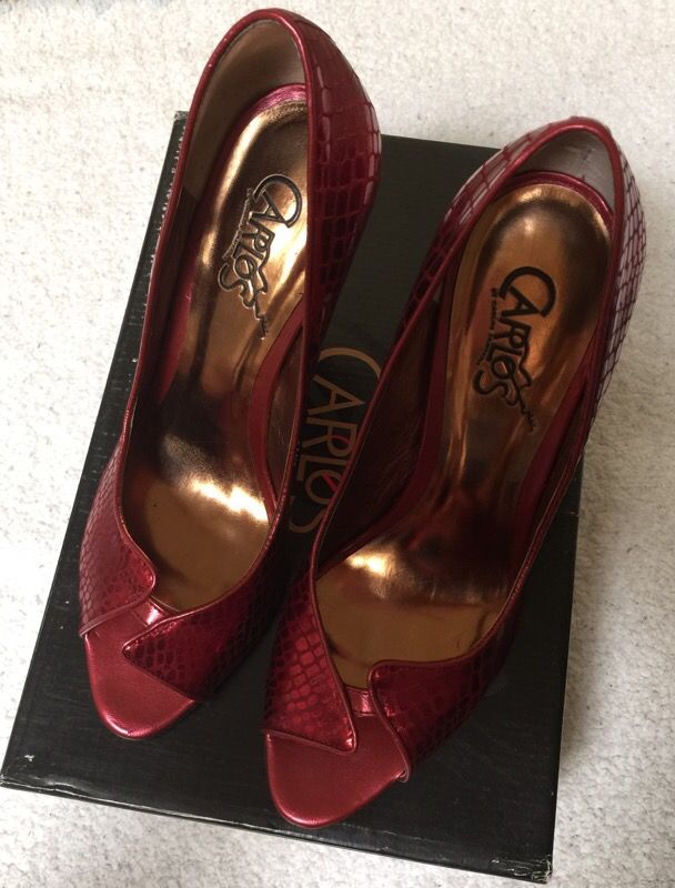 Carlos Santana Red Heels