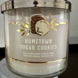 Bath & Body Works Candle Hometown Cookies 3-wick SOLD OUT
