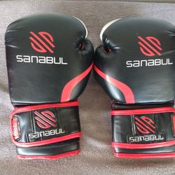 Essential Gel Boxing Gloves