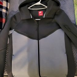 2 Piece Nike Tech New Size S 