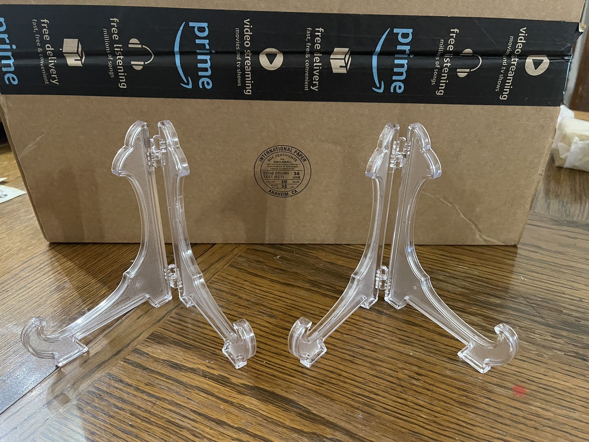 Clear Frame Stand 