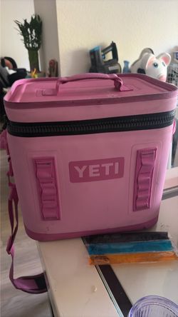 YETI Hopper Flip Soft Cooler Pink