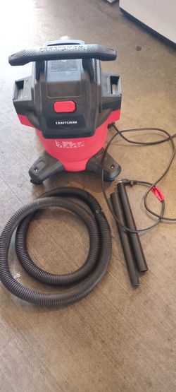 Aspiradora para carro en perfectas condiciones trabajando bien crasfman