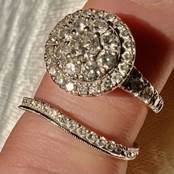 Beautiful Wedding Band & Engagement 💍 Ring Set (Size 7)