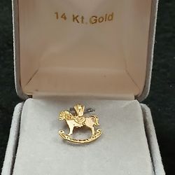 14k  0.5 Solid Gold Charm 