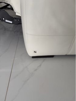 Luxury Natuzzi Italia Power Reclining Sectional – Genuine Italian Leather