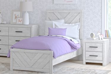 Cayboni Whitewash Twin Panel Bedroom Set with Dresser and Nightstand (Online Special Price)