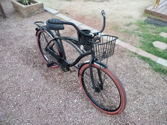 Beach cruiser bicycle