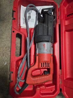 Corded sawzall Milwaukee