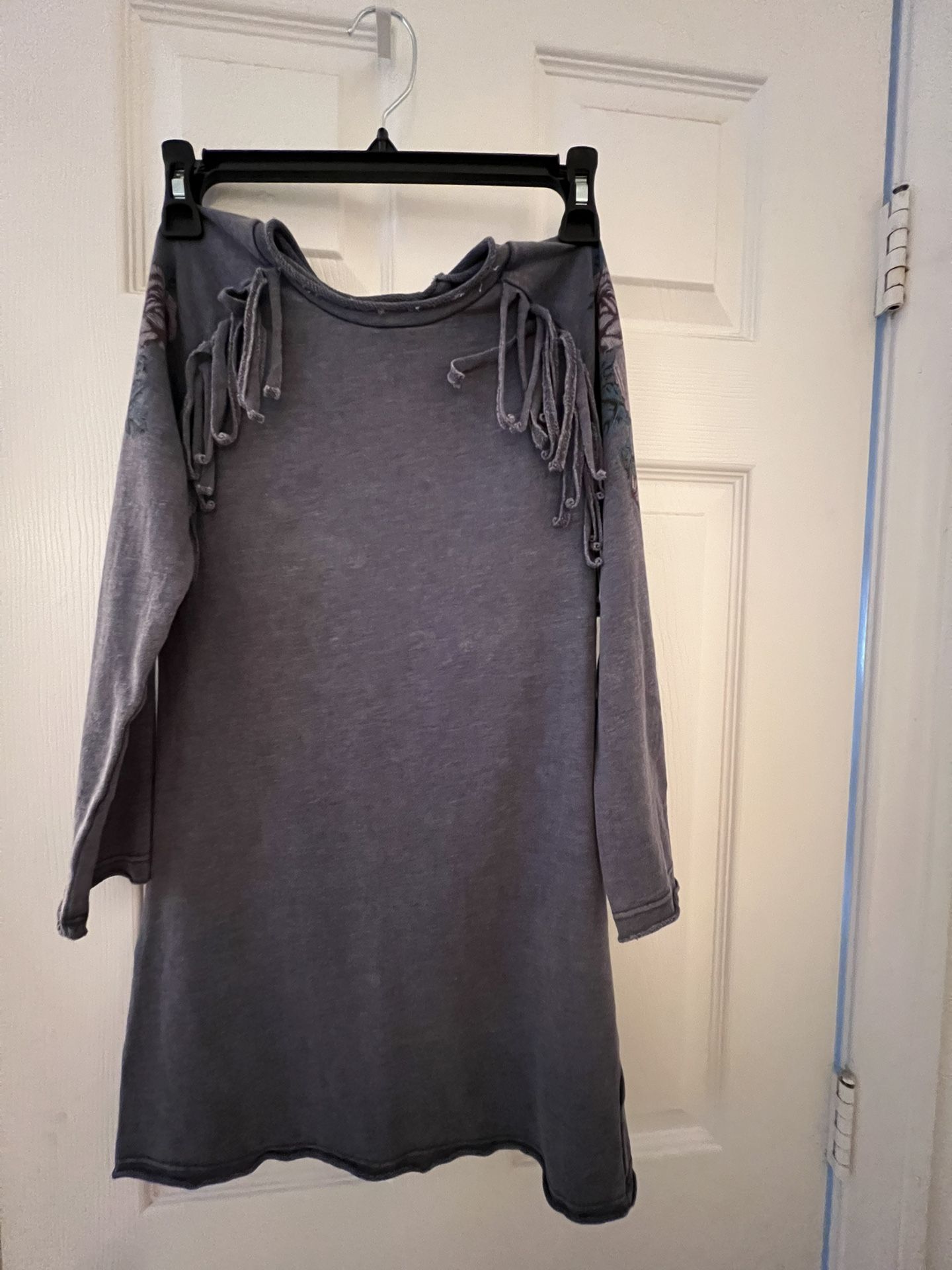 Girls size 6/6x) Dress with fringe