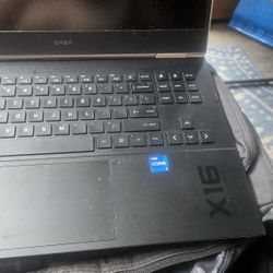 2022 Omen X16 