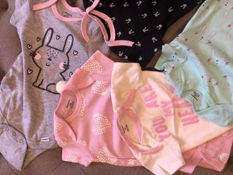 Lot of 5 baby girl onesies, size 6-9 months