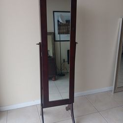 Mirror Jewelry Stand Case