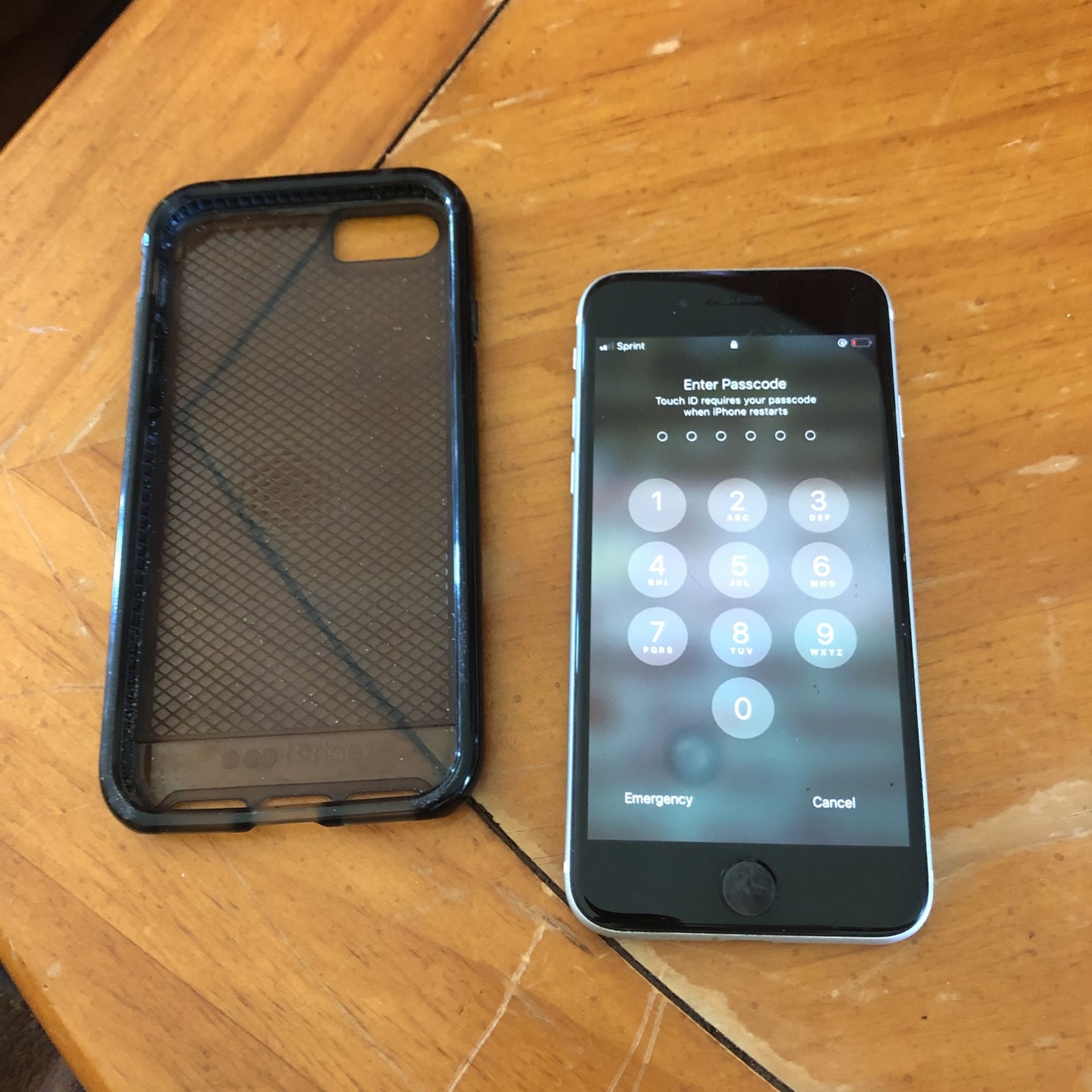 iPhone 8 With Case