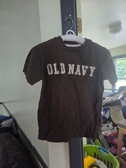 Shirt size 6/7 boys