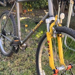 Vintage 26" Trek Mountain Track XC 830 MTB Extra Large Frame 21"/Bicicleta Trek Cuadro extra grande