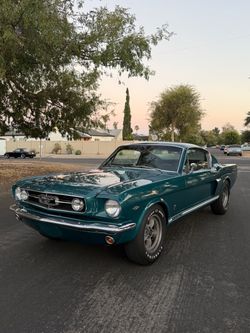 1965 Ford Mustang GT