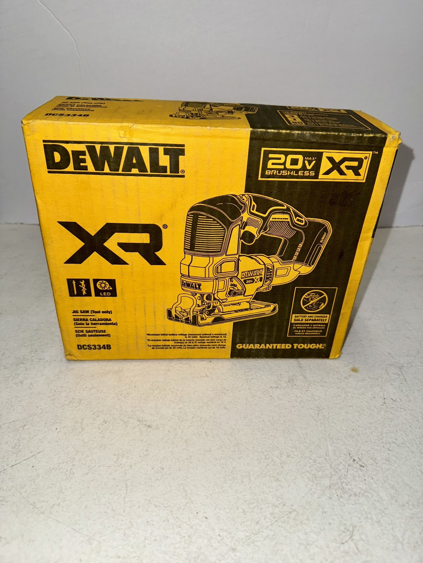 Dewalt 20v Cordless Variable Speed Jigsaw Tool DCS334B New