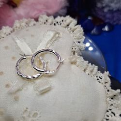 925 Sterling Silver Diamond Cut Hoop Earrings 