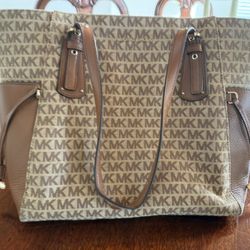 Michael kors Voyager East West Tote Bag