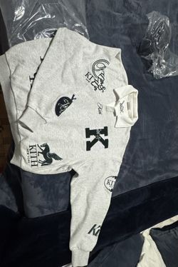 Kith Sweater