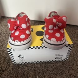 Disney Minnie Mouse Vans