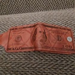 100 DOLLAR BILL LEATHER WALLET.  NEW.  PICKUP ONLY.