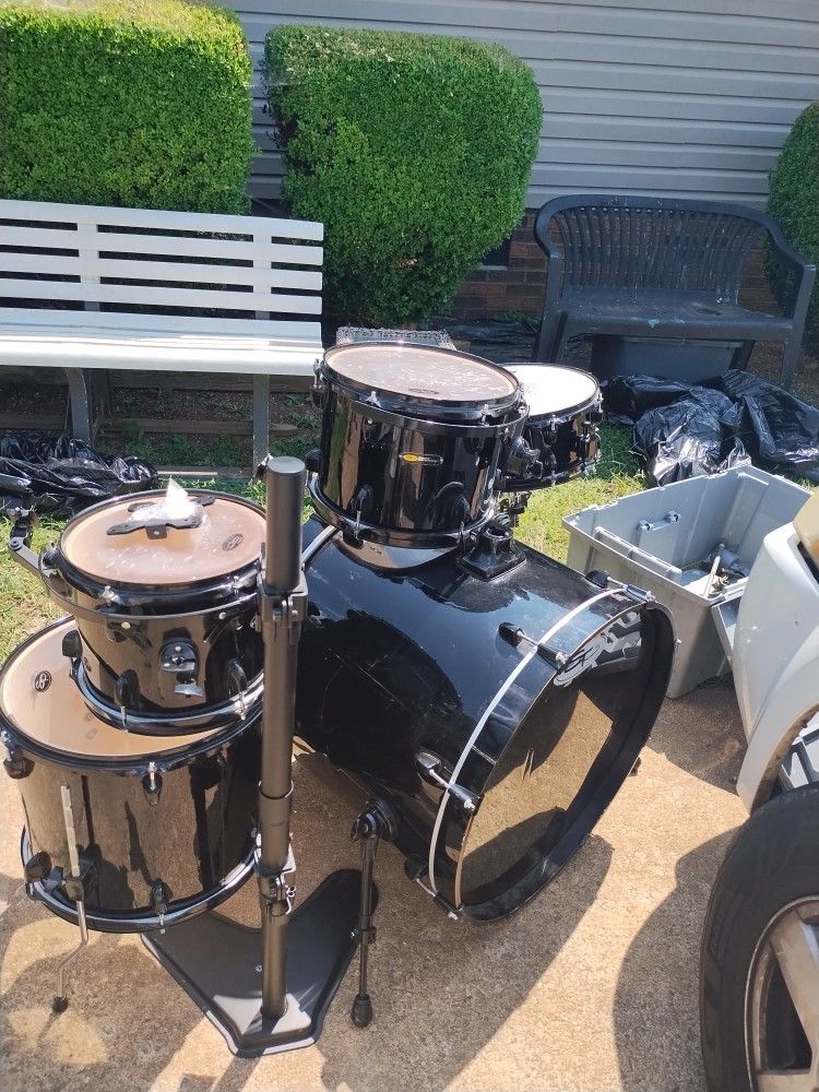 Sound Persicioun Black Professional Drum Set