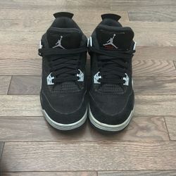 Jordan 4’s shoes