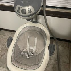 Graco Baby Swing 